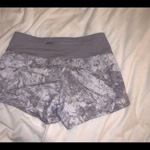 Lululemon speed shorts size 4